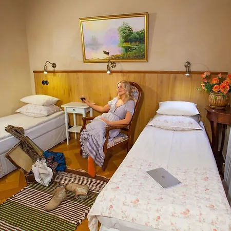 Aasa Kuelalistemaja 3* Viljandi (Viljandimaa)