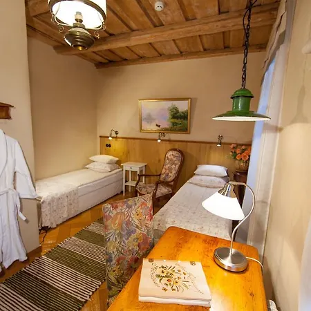 Aasa Kuelalistemaja Maison d'hôtes 4*